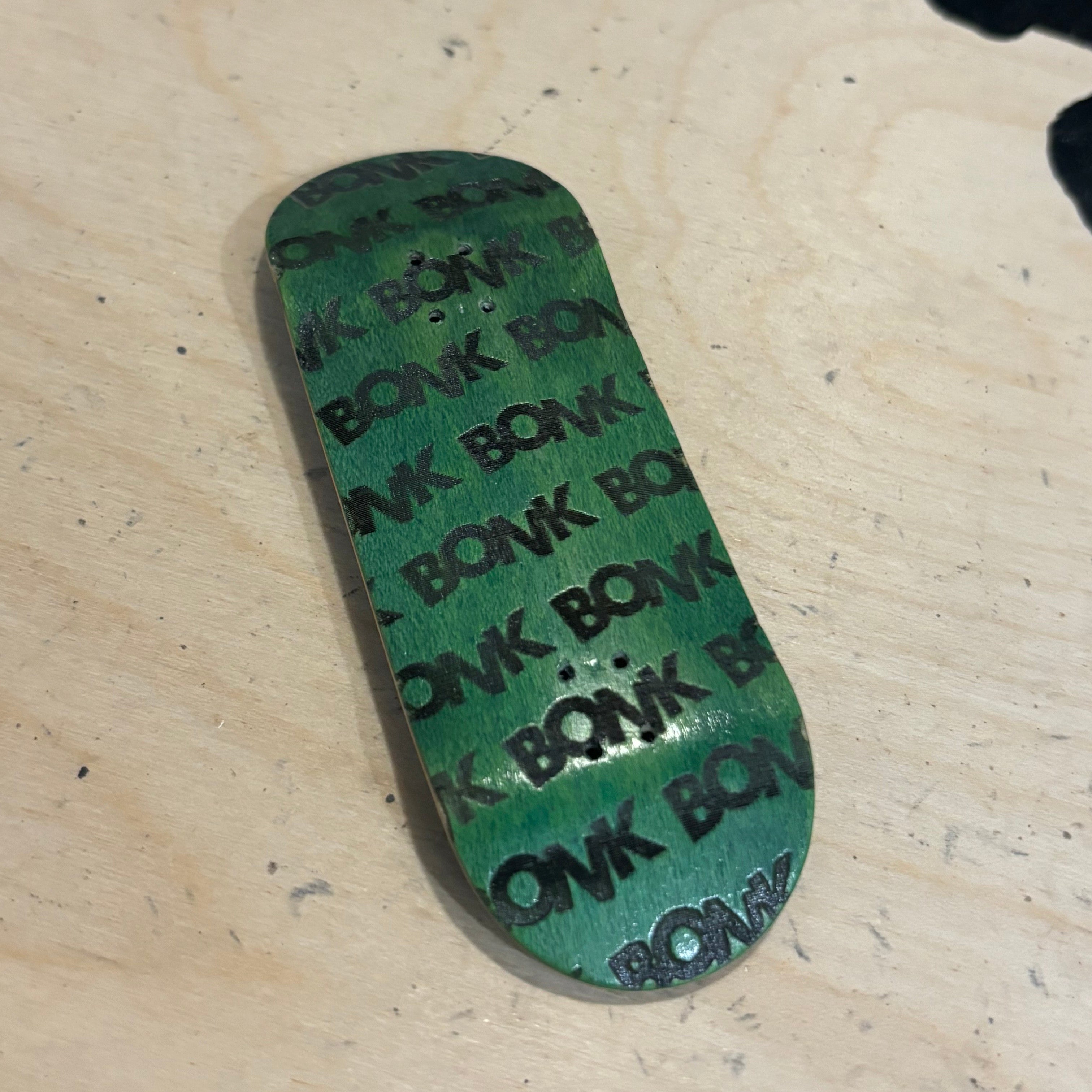 TOXIC THRIFT - 34mm Bonk Sofa Mold Deck