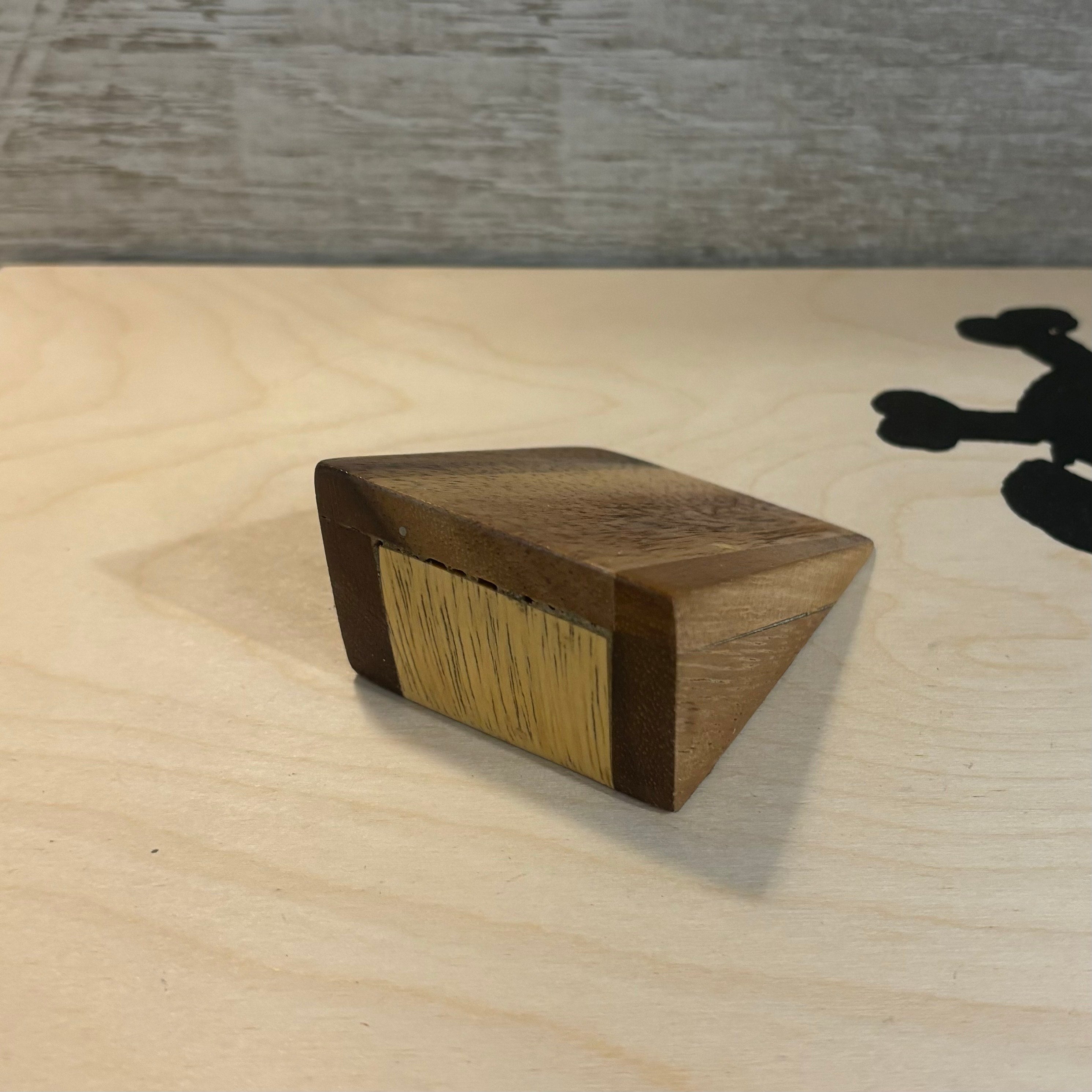 TOXIC UPCYCLING - Backyard Kicker